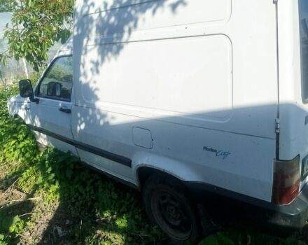 Белый Фиат Fiorino, объемом двигателя 1.4 л и пробегом 300 тыс. км за 851 $, фото 4 на Automoto.ua