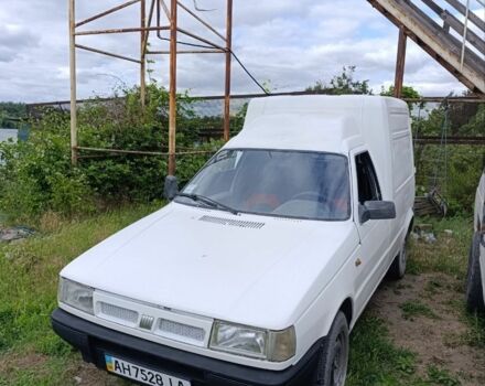 Белый Фиат Fiorino, объемом двигателя 1 л и пробегом 120 тыс. км за 1300 $, фото 3 на Automoto.ua