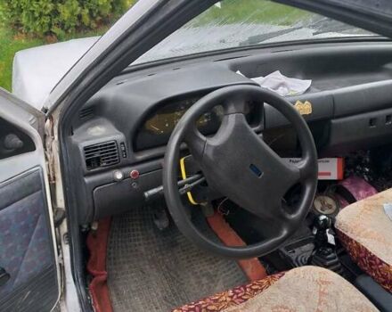 Белый Фиат Fiorino, объемом двигателя 1.6 л и пробегом 200 тыс. км за 650 $, фото 7 на Automoto.ua