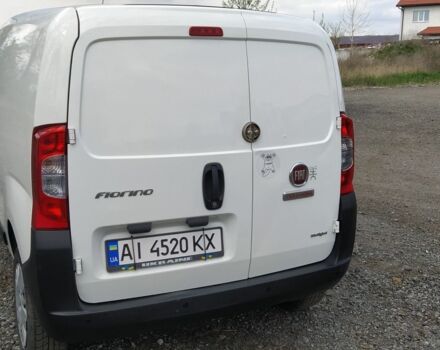 Белый Фиат Fiorino, объемом двигателя 1.3 л и пробегом 256 тыс. км за 5600 $, фото 3 на Automoto.ua