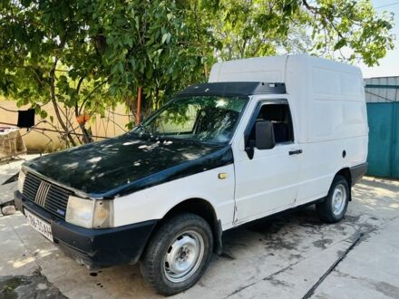 Фиат Fiorino 1990 в Синельниковом на Automoto.ua Белый Фиат Fiorino, объемом двигателя 1.7 л и пробегом 300 тыс. км за 550 $, фото 1 на Automoto.ua