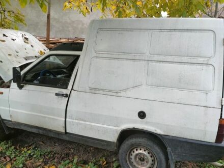 Фіат Fiorino 1991 у Івано-Франківську на Automoto.ua Білий Фіат Fiorino, об'ємом двигуна 0 л та пробігом 200 тис. км за 900 $, фото 1 на Automoto.ua