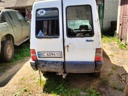Фиат Fiorino 1994 в Луцке на Automoto.ua Белый Фиат Fiorino, объемом двигателя 1.6 л и пробегом 400 тыс. км за 241 $, фото 1 на Automoto.ua