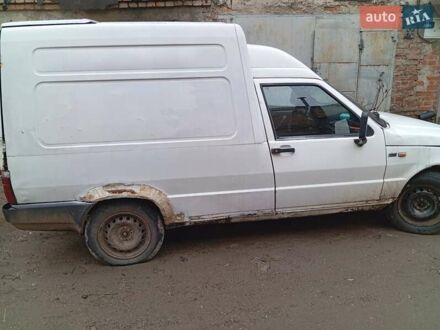 Фиат Fiorino 1994 в Ровно на Automoto.ua Белый Фиат Fiorino, объемом двигателя 1.4 л и пробегом 330 тыс. км за 950 $, фото 1 на Automoto.ua
