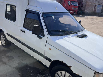 Фиат Fiorino 1995 в Гниване на Automoto.ua Белый Фиат Fiorino, объемом двигателя 1.4 л и пробегом 30 тыс. км за 1150 $, фото 1 на Automoto.ua
