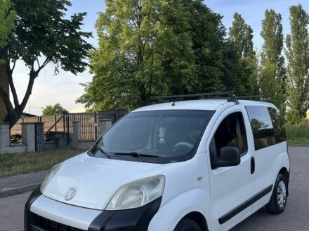 Фиат Fiorino 2008 в Ивано-Франковске на Automoto.ua Белый Фиат Fiorino, объемом двигателя 1.2 л и пробегом 273 тыс. км за 3900 $, фото 1 на Automoto.ua