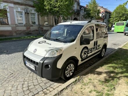 Белый Фиат Fiorino, объемом двигателя 1.2 л и пробегом 268 тыс. км за 5500 $, фото 1 на Automoto.ua