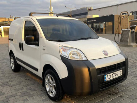 Фіат Fiorino 2011 у Мукачеве на Automoto.ua Білий Фіат Fiorino, об'ємом двигуна 1.25 л та пробігом 260 тис. км за 3999 $, фото 1 на Automoto.ua