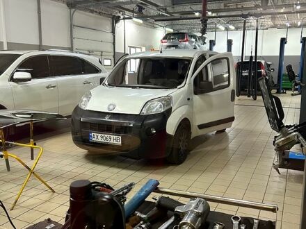 Фиат Fiorino 2011 в Харькове на Automoto.ua Белый Фиат Fiorino, объемом двигателя 1.2 л и пробегом 0 тыс. км за 5300 $, фото 1 на Automoto.ua