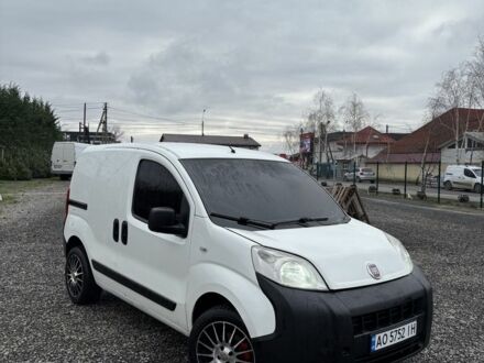 Белый Фиат Fiorino, объемом двигателя 1.2 л и пробегом 350 тыс. км за 4150 $, фото 1 на Automoto.ua