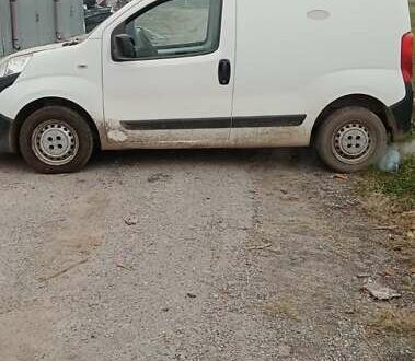 Белый Фиат Fiorino, объемом двигателя 1.37 л и пробегом 179 тыс. км за 5500 $, фото 1 на Automoto.ua