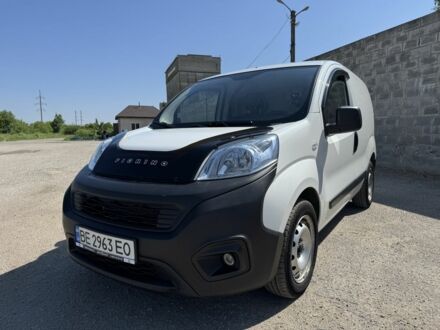 Фиат Fiorino 2021 в Новом Буге на Automoto.ua Белый Фиат Fiorino, объемом двигателя 1.2 л и пробегом 62 тыс. км за 10600 $, фото 1 на Automoto.ua