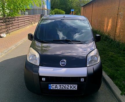 Черный Фиат Fiorino, объемом двигателя 1.2 л и пробегом 285 тыс. км за 5199 $, фото 1 на Automoto.ua