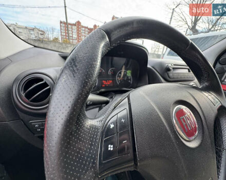Черный Фиат Fiorino, объемом двигателя 1.2 л и пробегом 276 тыс. км за 3100 $, фото 31 на Automoto.ua