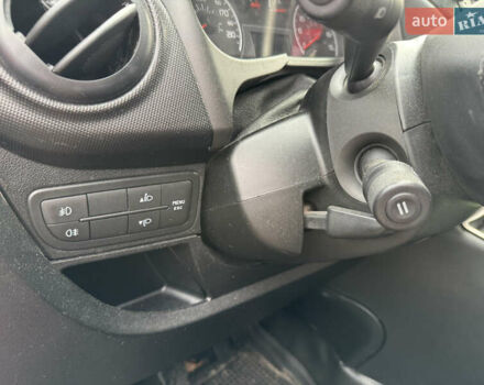 Черный Фиат Fiorino, объемом двигателя 1.2 л и пробегом 276 тыс. км за 3100 $, фото 38 на Automoto.ua