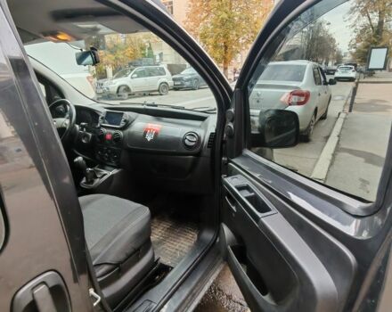Черный Фиат Fiorino, объемом двигателя 1.2 л и пробегом 244 тыс. км за 5200 $, фото 3 на Automoto.ua