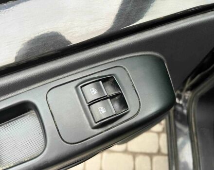 Черный Фиат Fiorino, объемом двигателя 1.3 л и пробегом 183 тыс. км за 4990 $, фото 9 на Automoto.ua