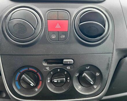 Черный Фиат Fiorino, объемом двигателя 1.3 л и пробегом 183 тыс. км за 4990 $, фото 18 на Automoto.ua