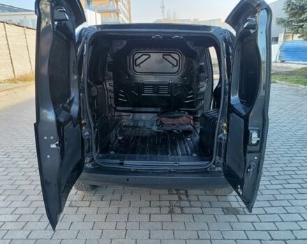 Чорний Фіат Fiorino, об'ємом двигуна 1.3 л та пробігом 77 тис. км за 9500 $, фото 16 на Automoto.ua