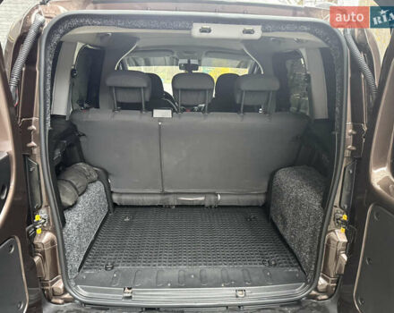 Коричневый Фиат Fiorino, объемом двигателя 1.37 л и пробегом 22 тыс. км за 8900 $, фото 32 на Automoto.ua