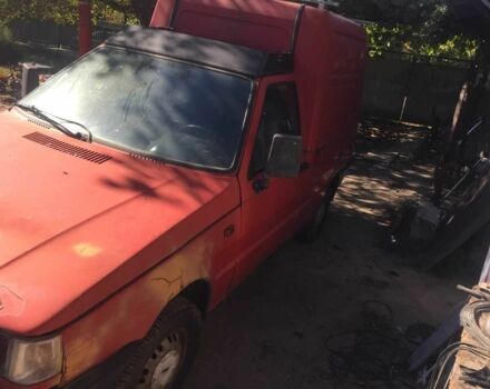 Червоний Фіат Fiorino, об'ємом двигуна 1.7 л та пробігом 999 тис. км за 650 $, фото 2 на Automoto.ua