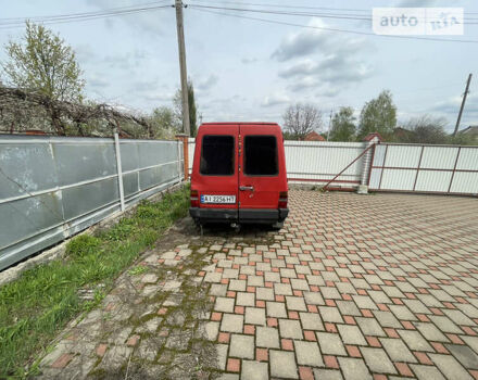 Красный Фиат Fiorino, объемом двигателя 1.7 л и пробегом 523 тыс. км за 700 $, фото 1 на Automoto.ua