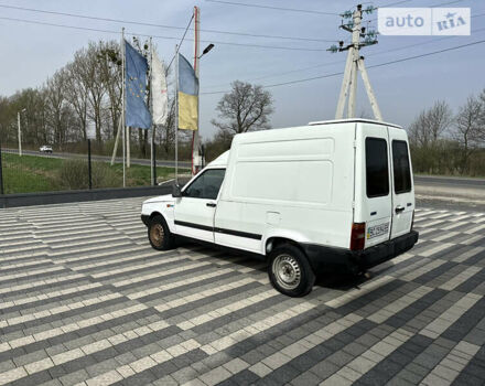 Фиат Fiorino, объемом двигателя 1.7 л и пробегом 370 тыс. км за 1350 $, фото 1 на Automoto.ua