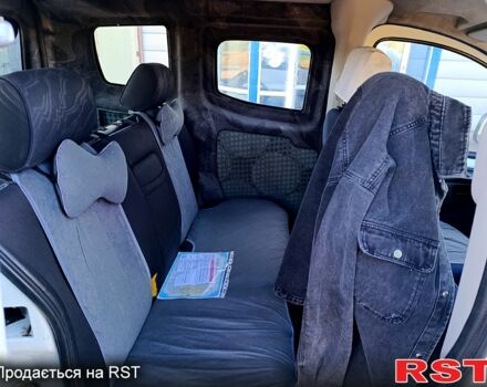 Фиат Fiorino, объемом двигателя 1.3 л и пробегом 300 тыс. км за 4200 $, фото 7 на Automoto.ua