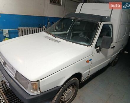 Фиат Fiorino, объемом двигателя 0 л и пробегом 289 тыс. км за 350 $, фото 8 на Automoto.ua