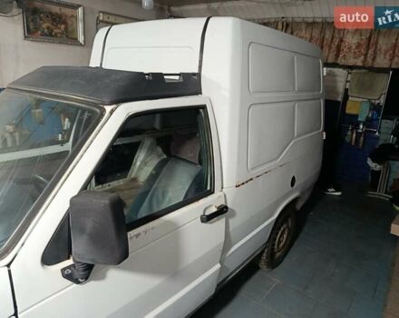 Фиат Fiorino, объемом двигателя 0 л и пробегом 289 тыс. км за 350 $, фото 6 на Automoto.ua