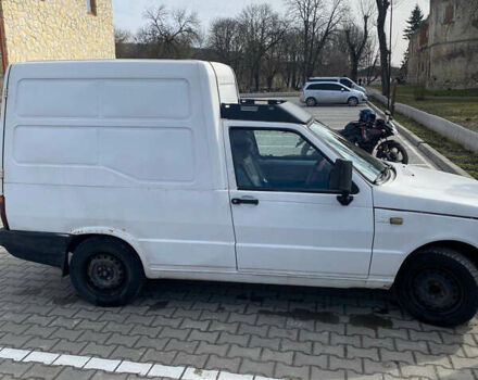 Фиат Fiorino, объемом двигателя 1.1 л и пробегом 250 тыс. км за 1099 $, фото 2 на Automoto.ua