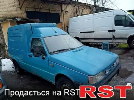 Фіат Fiorino, об'ємом двигуна 1.3 л та пробігом 200 тис. км за 1100 $, фото 1 на Automoto.ua