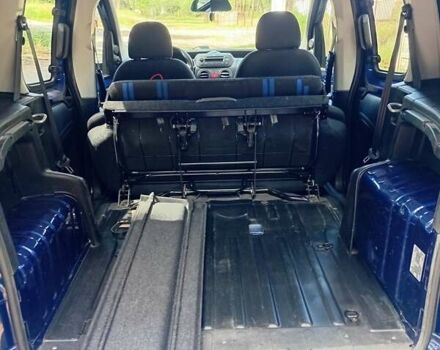 Синий Фиат Fiorino, объемом двигателя 1.2 л и пробегом 246 тыс. км за 7300 $, фото 18 на Automoto.ua