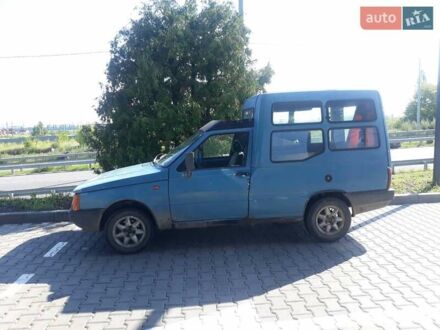 Фиат Fiorino 1991 в Ровно на Automoto.ua Синий Фиат Fiorino, объемом двигателя 1.5 л и пробегом 400 тыс. км за 1700 $, фото 1 на Automoto.ua