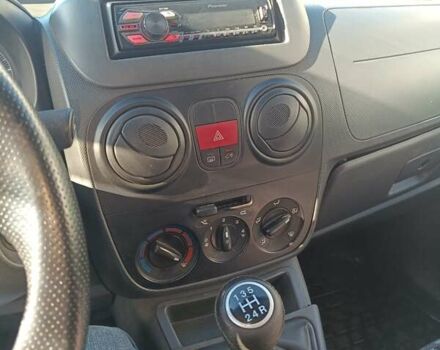Фиат Fiorino 2009 в Киеве на Automoto.ua Зеленый Фиат Fiorino, объемом двигателя 1.25 л и пробегом 306 тыс. км за 6200 $, фото 10 на Automoto.ua