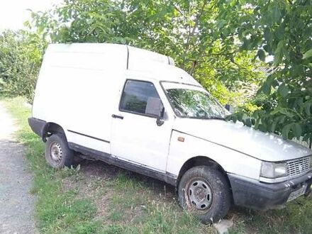 Білий Фіат Fiorino груз., об'ємом двигуна 1.4 л та пробігом 100 тис. км за 750 $, фото 1 на Automoto.ua