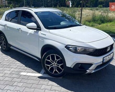 Белый Фиат Tipo Cross, объемом двигателя 1 л и пробегом 13 тыс. км за 16400 $, фото 44 на Automoto.ua