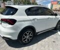 Белый Фиат Tipo Cross, объемом двигателя 1 л и пробегом 13 тыс. км за 16400 $, фото 23 на Automoto.ua