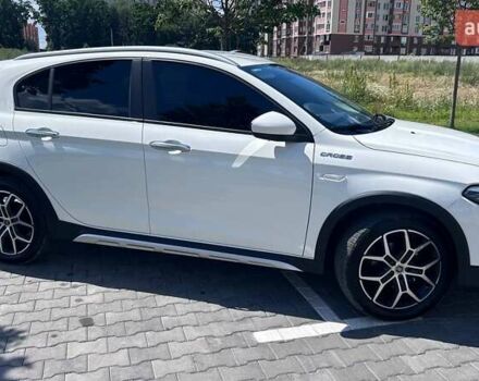 Белый Фиат Tipo Cross, объемом двигателя 1 л и пробегом 13 тыс. км за 16400 $, фото 43 на Automoto.ua