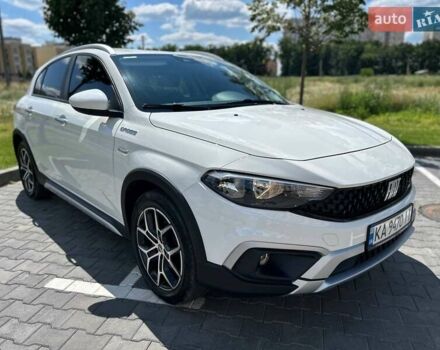 Белый Фиат Tipo Cross, объемом двигателя 1 л и пробегом 13 тыс. км за 16400 $, фото 15 на Automoto.ua