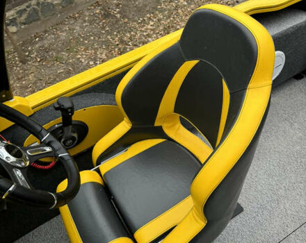 Желтый Финвал 555, объемом двигателя 0 л и пробегом 0 тыс. км за 47000 $, фото 8 на Automoto.ua