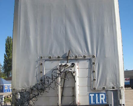 Серый Флигл ДСК, объемом двигателя 0 л и пробегом 100 тыс. км за 4500 $, фото 1 на Automoto.ua