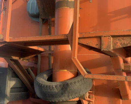 Оранжевый Флур ФЛА, объемом двигателя 0 л и пробегом 200 тыс. км за 20000 $, фото 4 на Automoto.ua