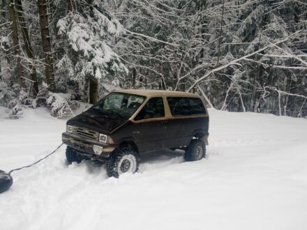 Коричневий Форд Аеростар, об'ємом двигуна 0 л та пробігом 1000 тис. км за 5500 $, фото 1 на Automoto.ua