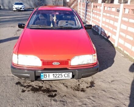 Красный Форд Аэростар, объемом двигателя 1.6 л и пробегом 400 тыс. км за 1100 $, фото 1 на Automoto.ua