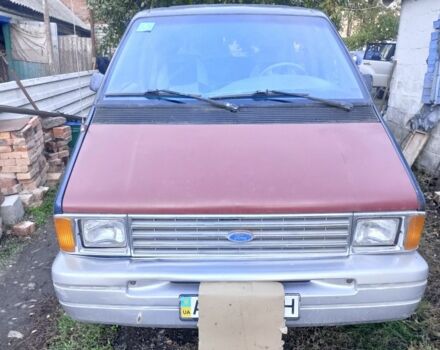 Красный Форд Аэростар, объемом двигателя 3 л и пробегом 287 тыс. км за 2800 $, фото 1 на Automoto.ua