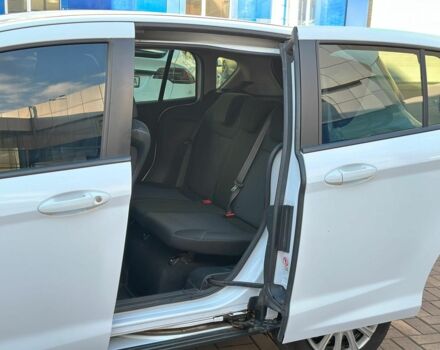 Белый Форд Б-Макс, объемом двигателя 15 л и пробегом 257 тыс. км за 9290 $, фото 12 на Automoto.ua