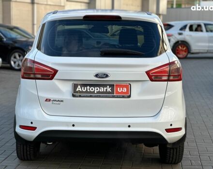 Белый Форд Б-Макс, объемом двигателя 15 л и пробегом 257 тыс. км за 9290 $, фото 6 на Automoto.ua