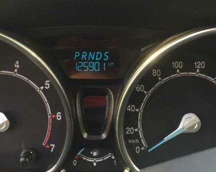 Білий Форд Б-Макс, об'ємом двигуна 1.6 л та пробігом 125 тис. км за 10700 $, фото 9 на Automoto.ua