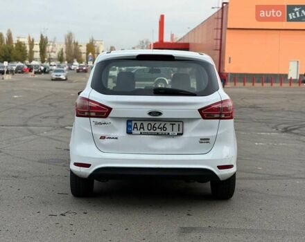 Белый Форд Б-Макс, объемом двигателя 1 л и пробегом 194 тыс. км за 5900 $, фото 9 на Automoto.ua